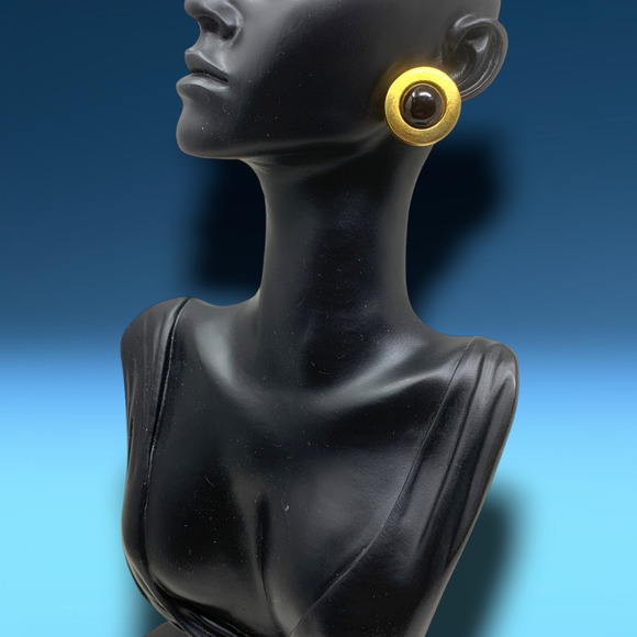Vintage 1980's FLP Brown Cabochon Matte Gold Clip On Earrings Couture Runway - Picture 4 of 6